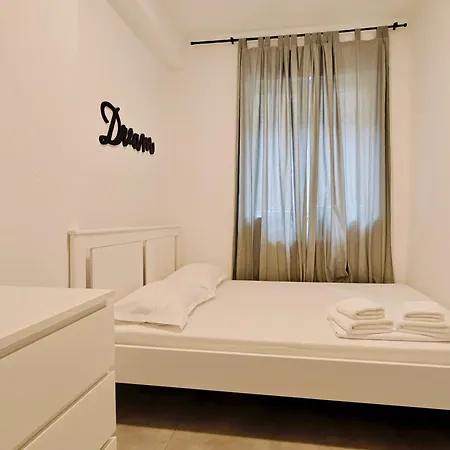 Old Town Cozy Bratianu - Pumo *