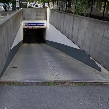 Old Town Cozy Bratianu - Pumo Apartment