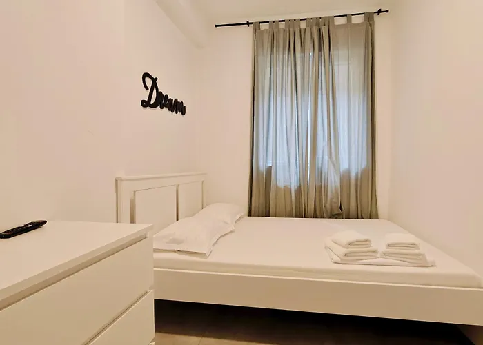 Old Town Cozy Bratianu - Pumo *