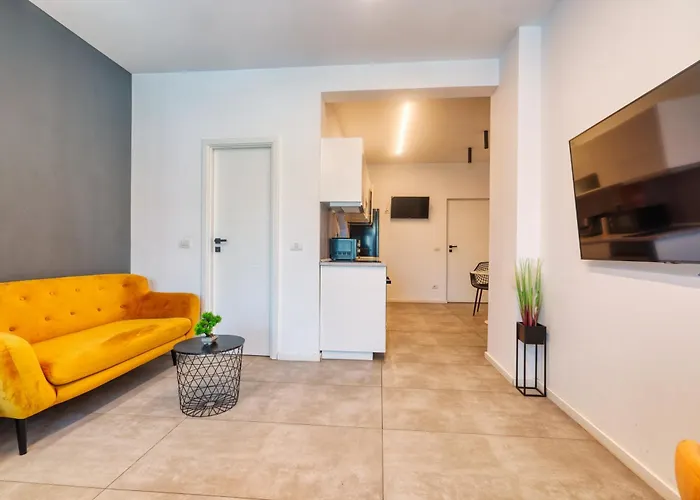 Old Town Cozy Bratianu - Pumo * בוקרשט